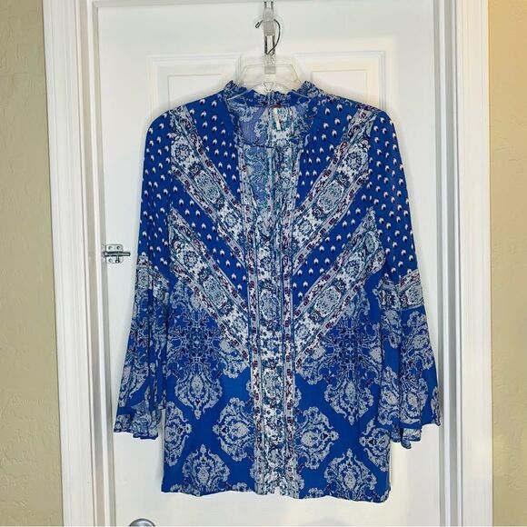Free People - Cornflower Blue Bohemian Print Bell Sleeve Shift Dress Sz Small - Picture 1 of 12